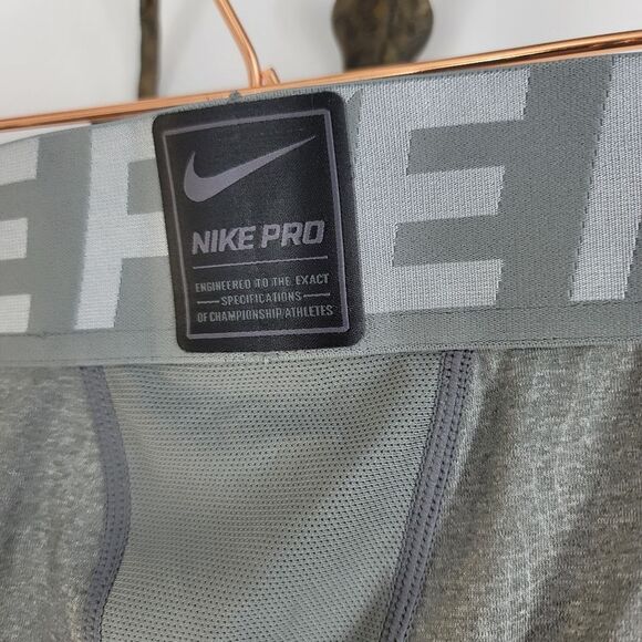 Nike pro gray and silver leggings - Picture 2 of 7
